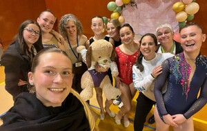 La team AGP sans oublier la mascotte !