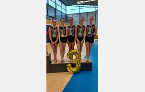Médaille de bronze : Anna, Prisca, Léna, Lynaé et Maïlann