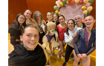 La team AGP sans oublier la mascotte !