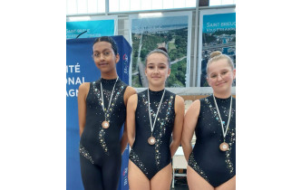 Médaille de bronze : duo régional TC : Ayani, Pauline et Iarina